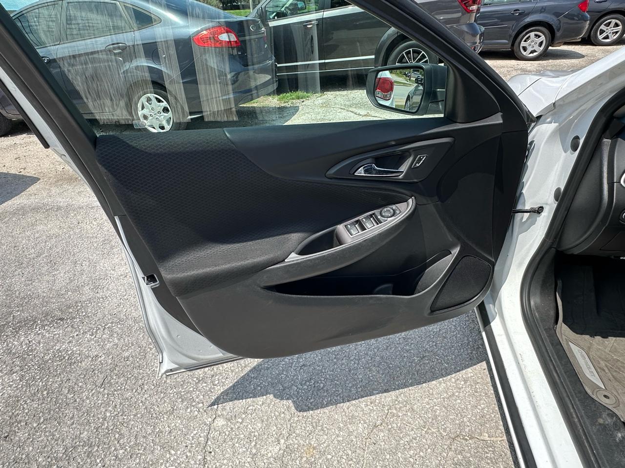 Chevrolet Malibu LS 2023