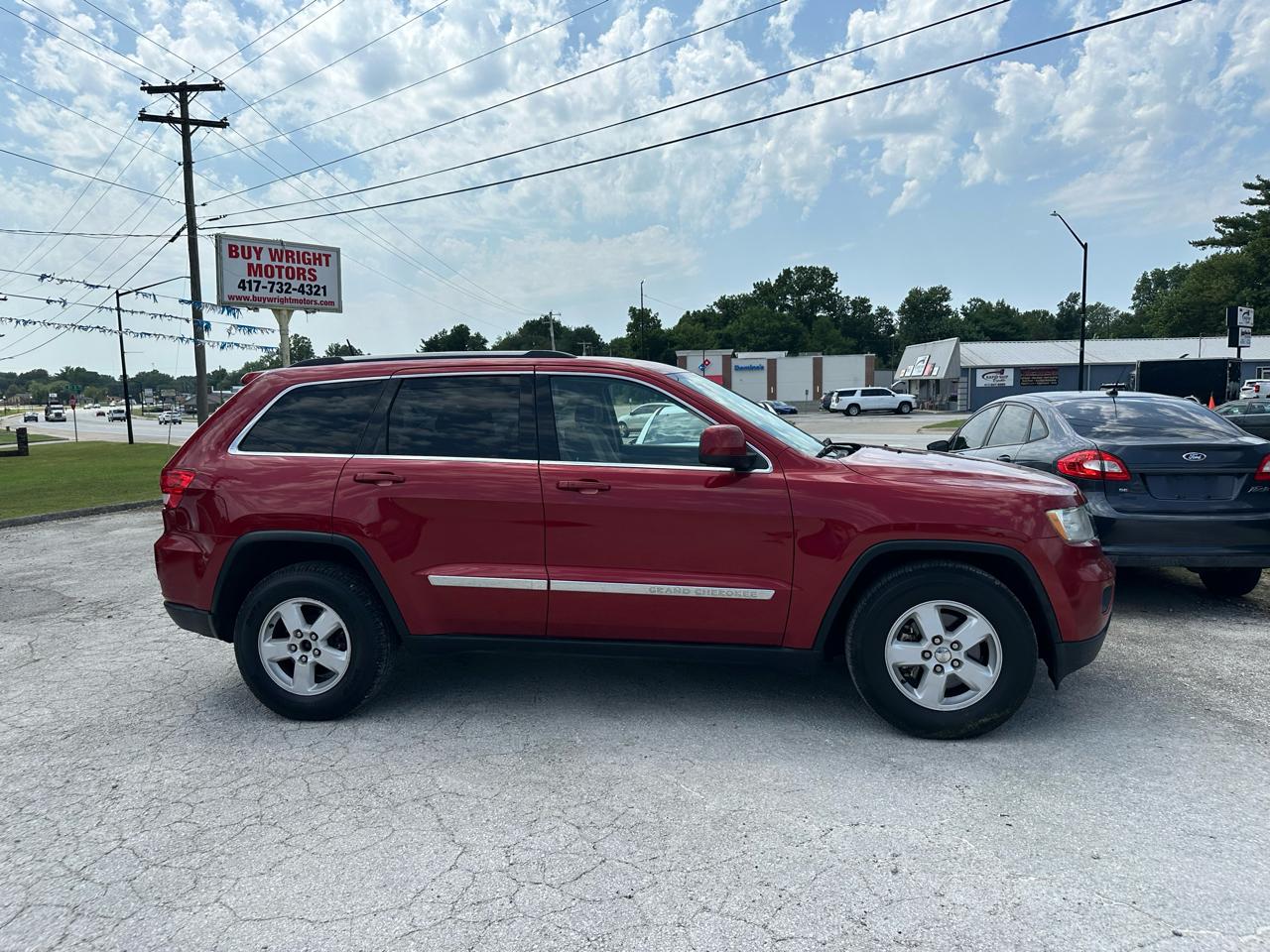 Jeep Grand Cherokee Laredo 4WD 2011