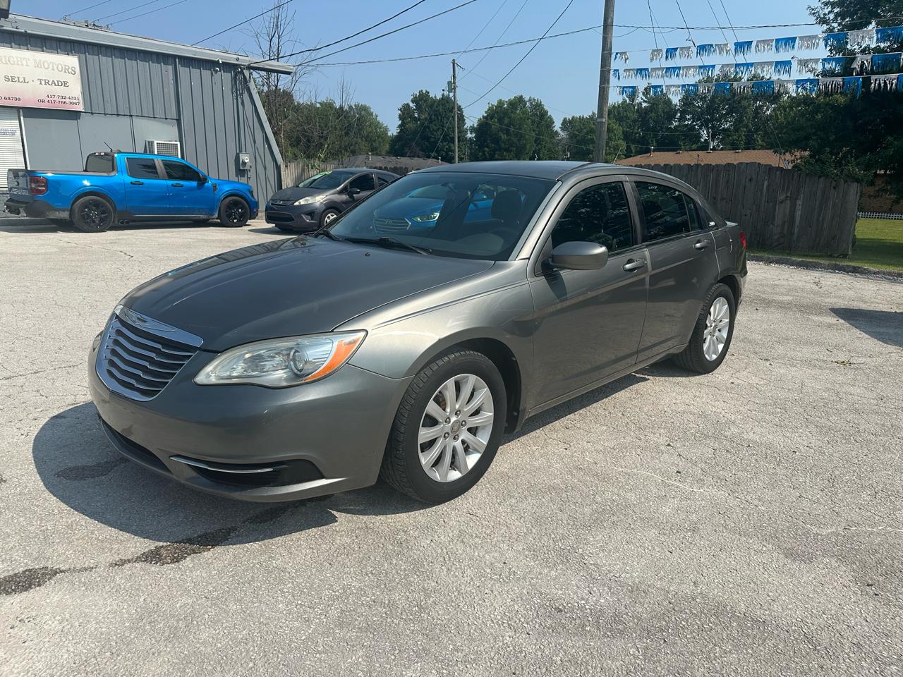 Chrysler 200 Touring 2012
