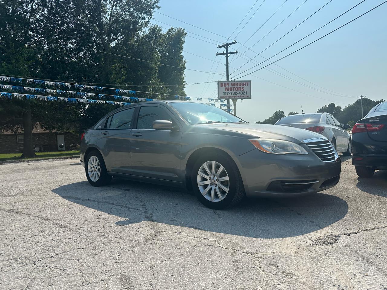 Chrysler 200 Touring 2012