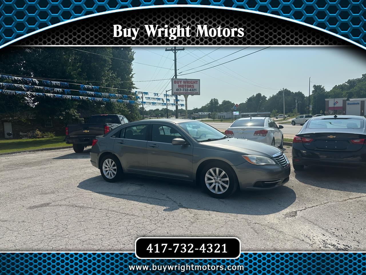Chrysler 200 Touring 2012