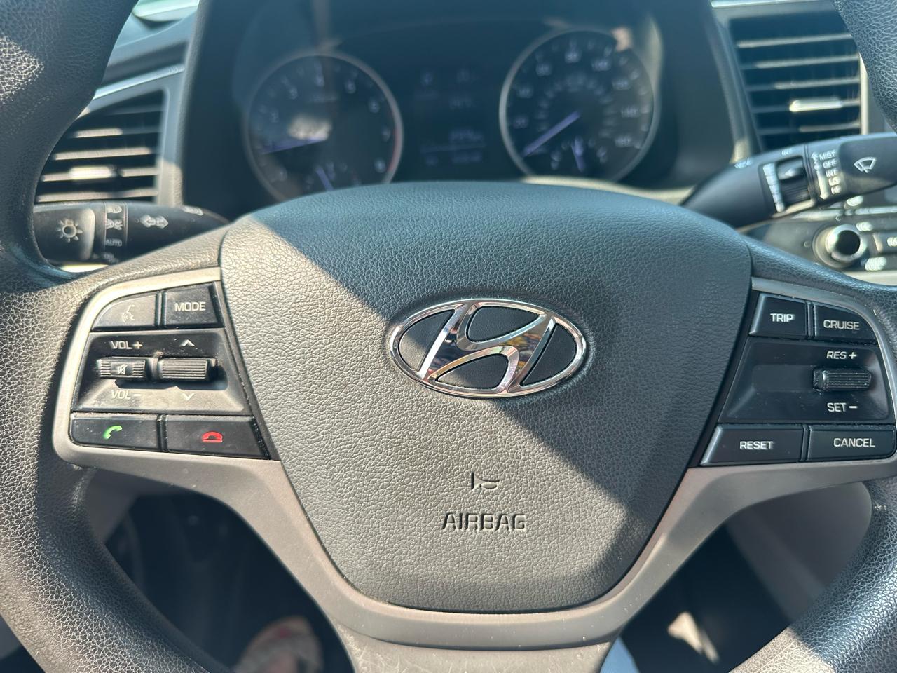 Hyundai Elantra Limited 2017