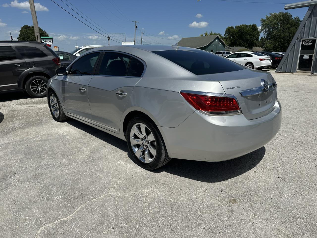 Buick LaCrosse CXL FWD 2011