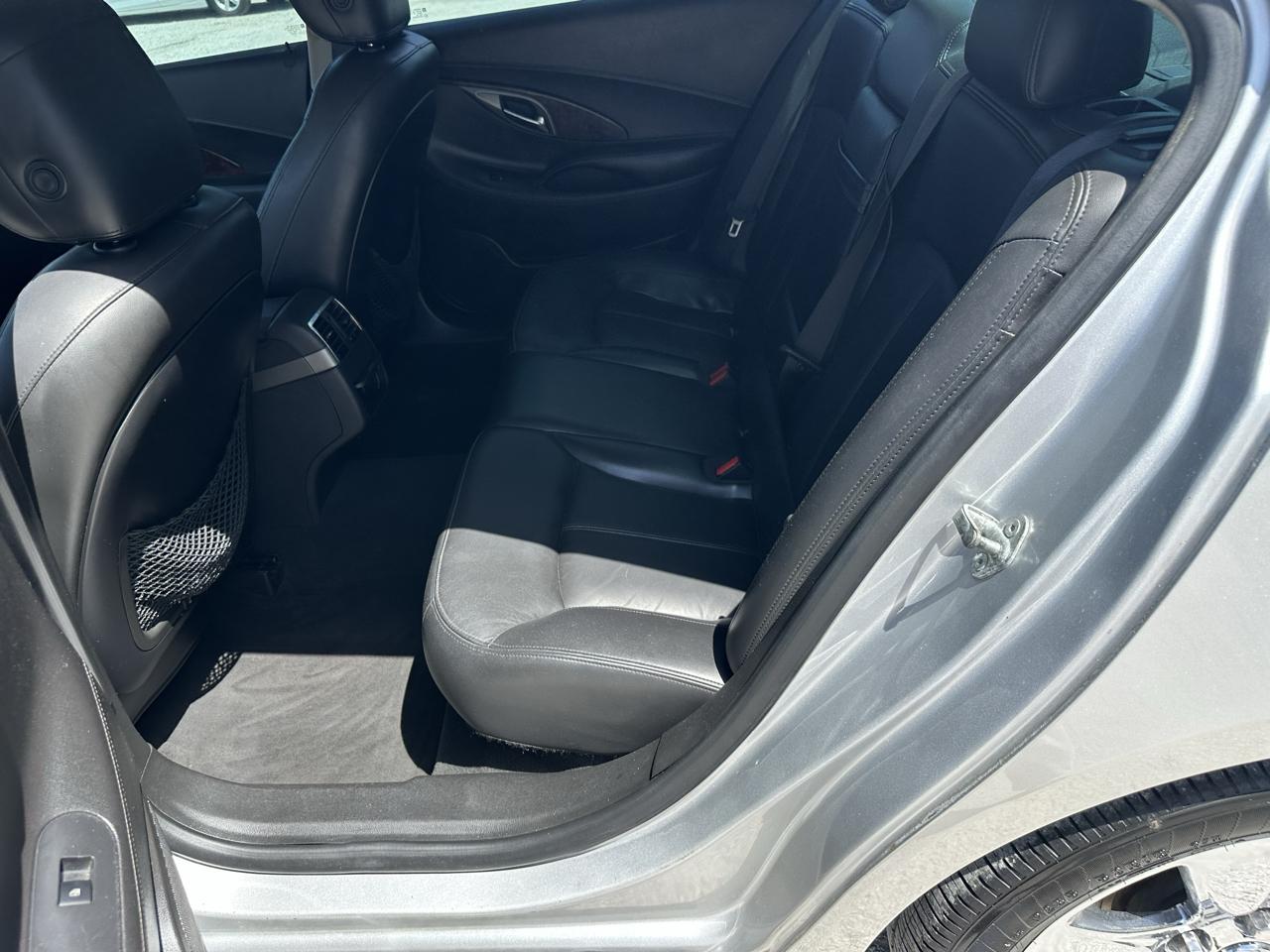 Buick LaCrosse CXL FWD 2011