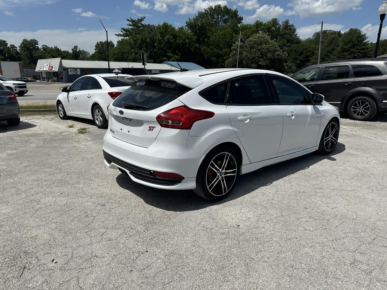 Ford Focus ST Hatch 2016