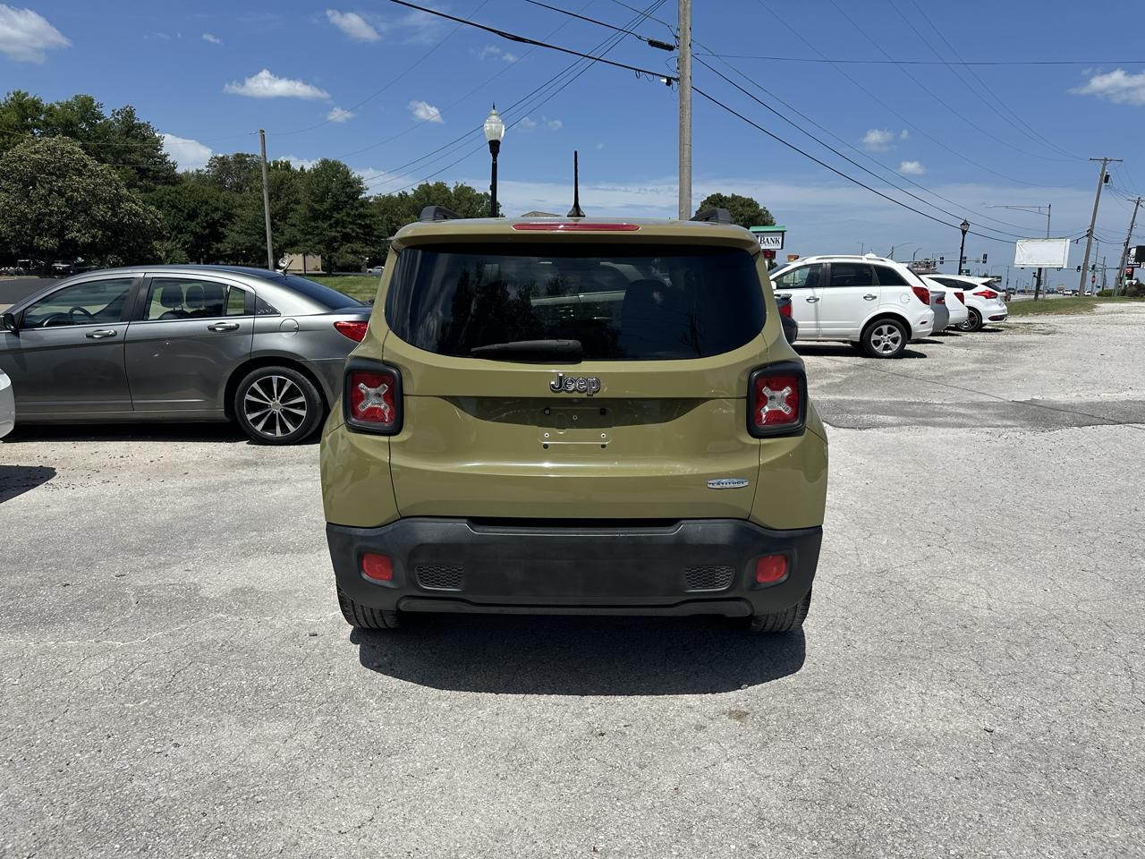 Jeep Renegade Latitude FWD 2015