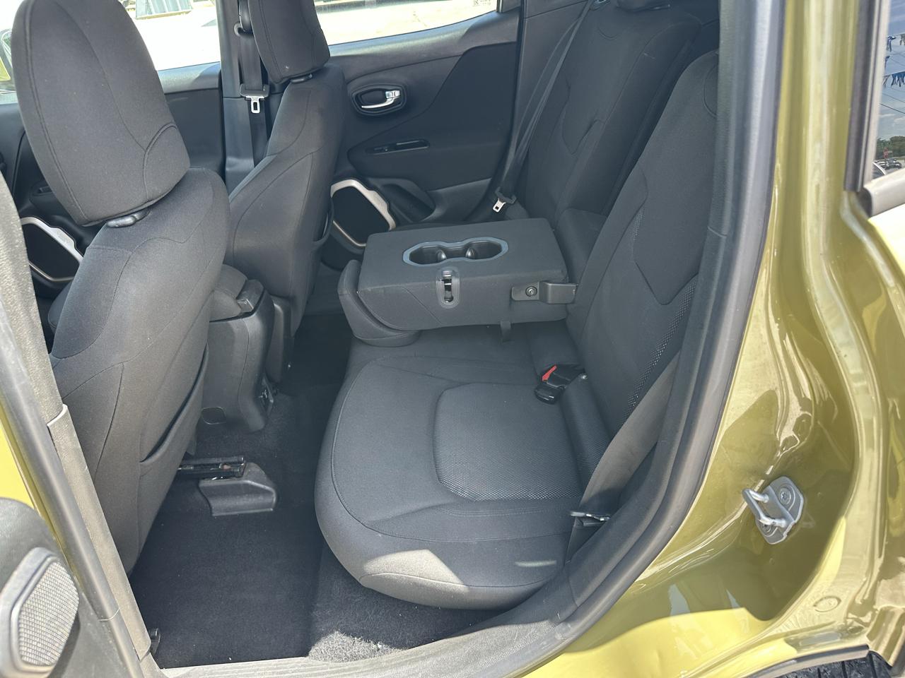 Jeep Renegade Latitude FWD 2015