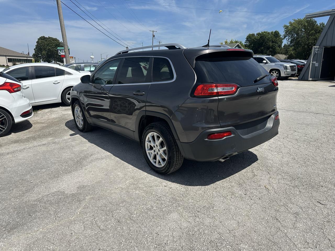 Jeep Cherokee Latitude FWD 2017