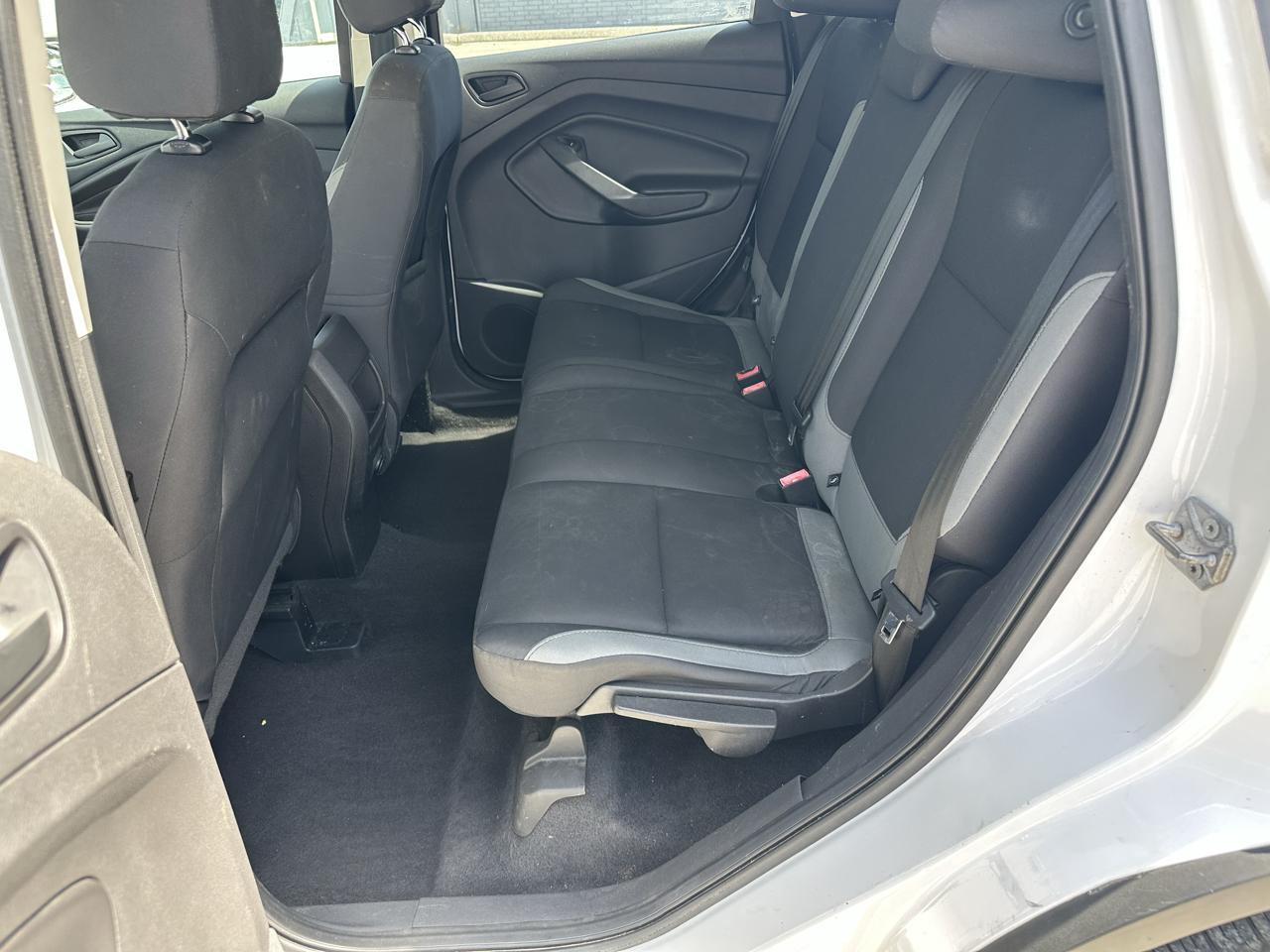 Ford Escape S FWD 2016
