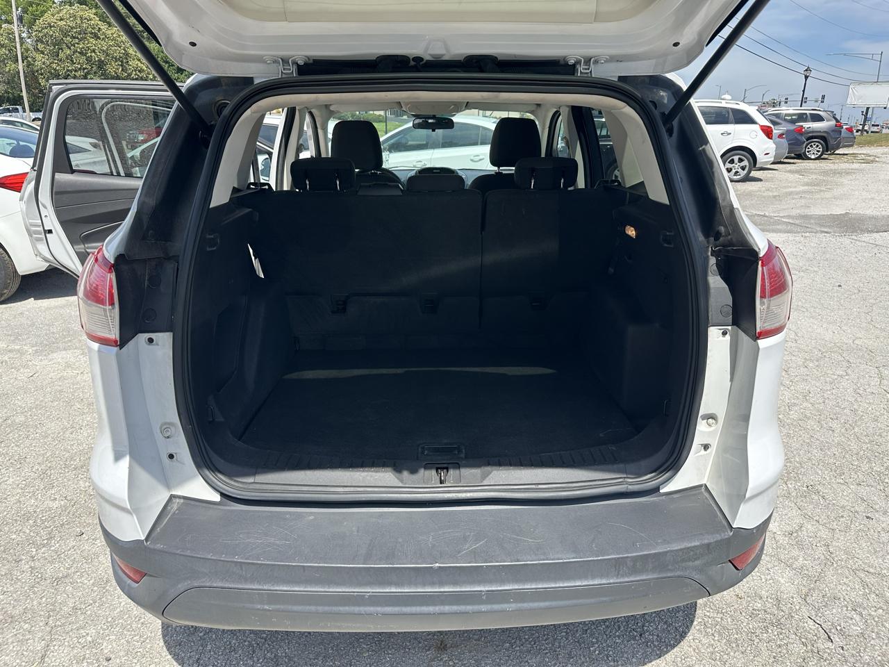 Ford Escape S FWD 2016