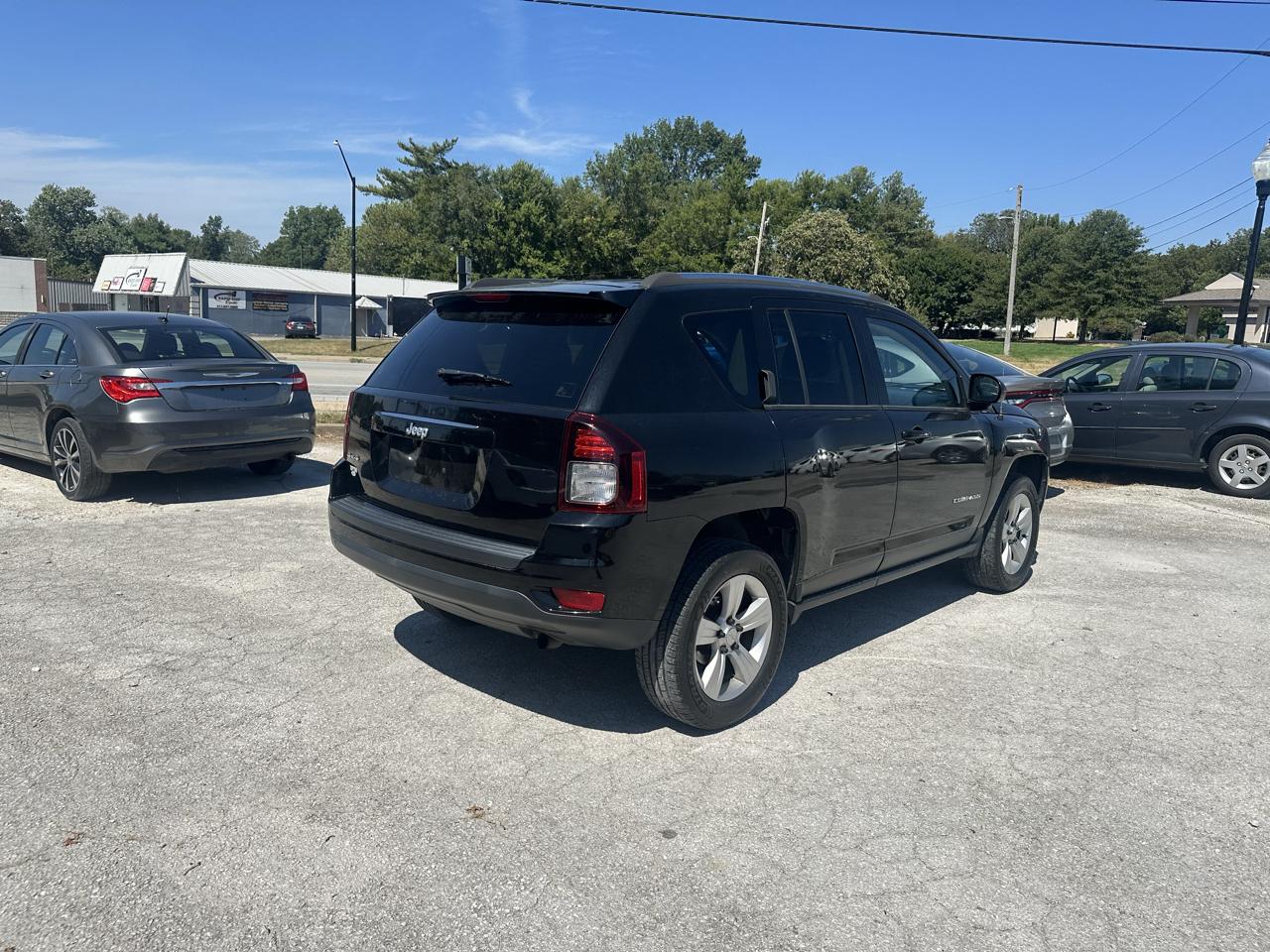 Jeep Compass photo 5