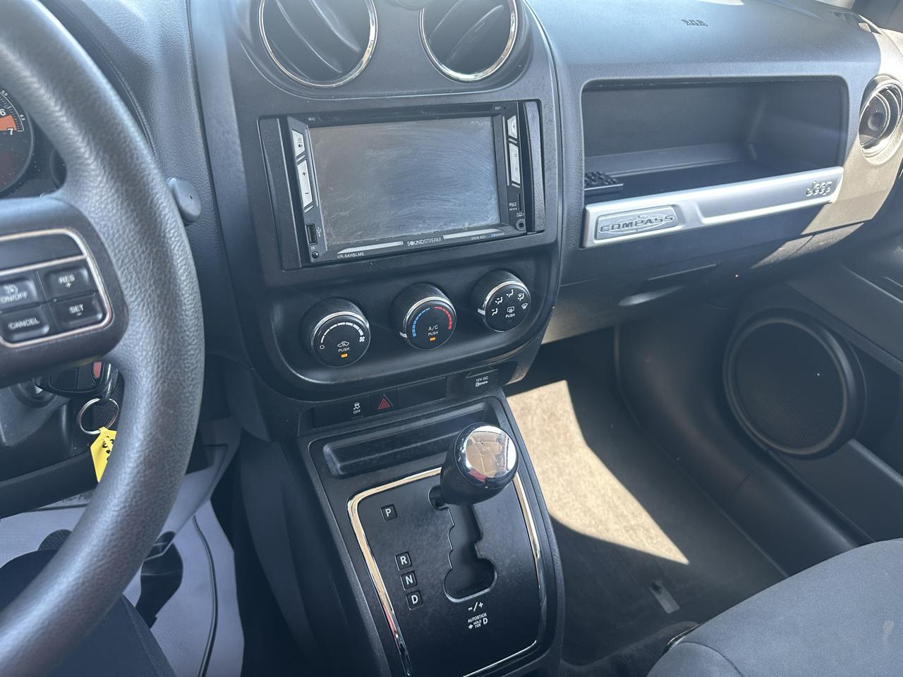 Jeep Compass photo 19