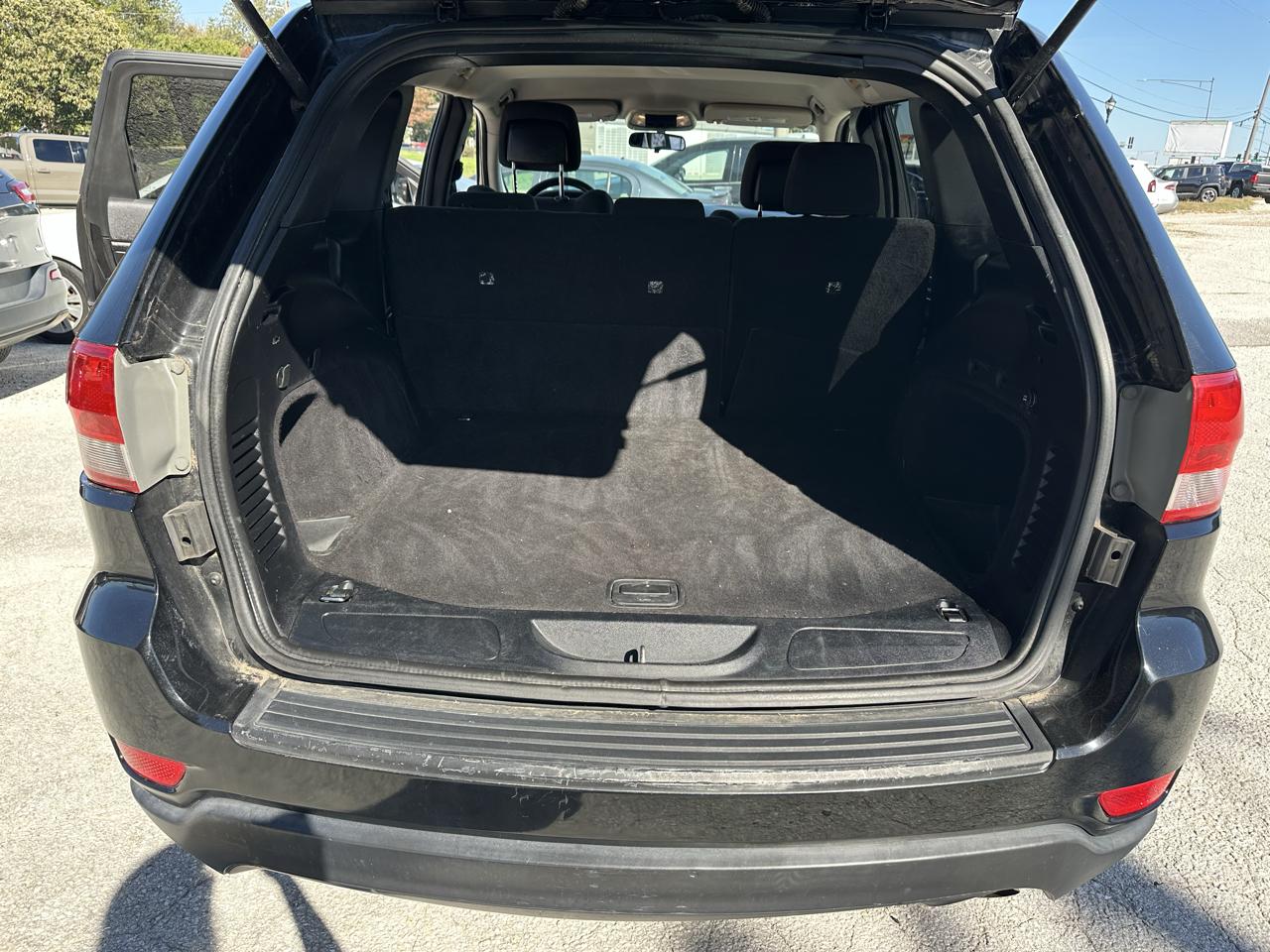 Jeep Grand Cherokee Laredo 4WD 2011
