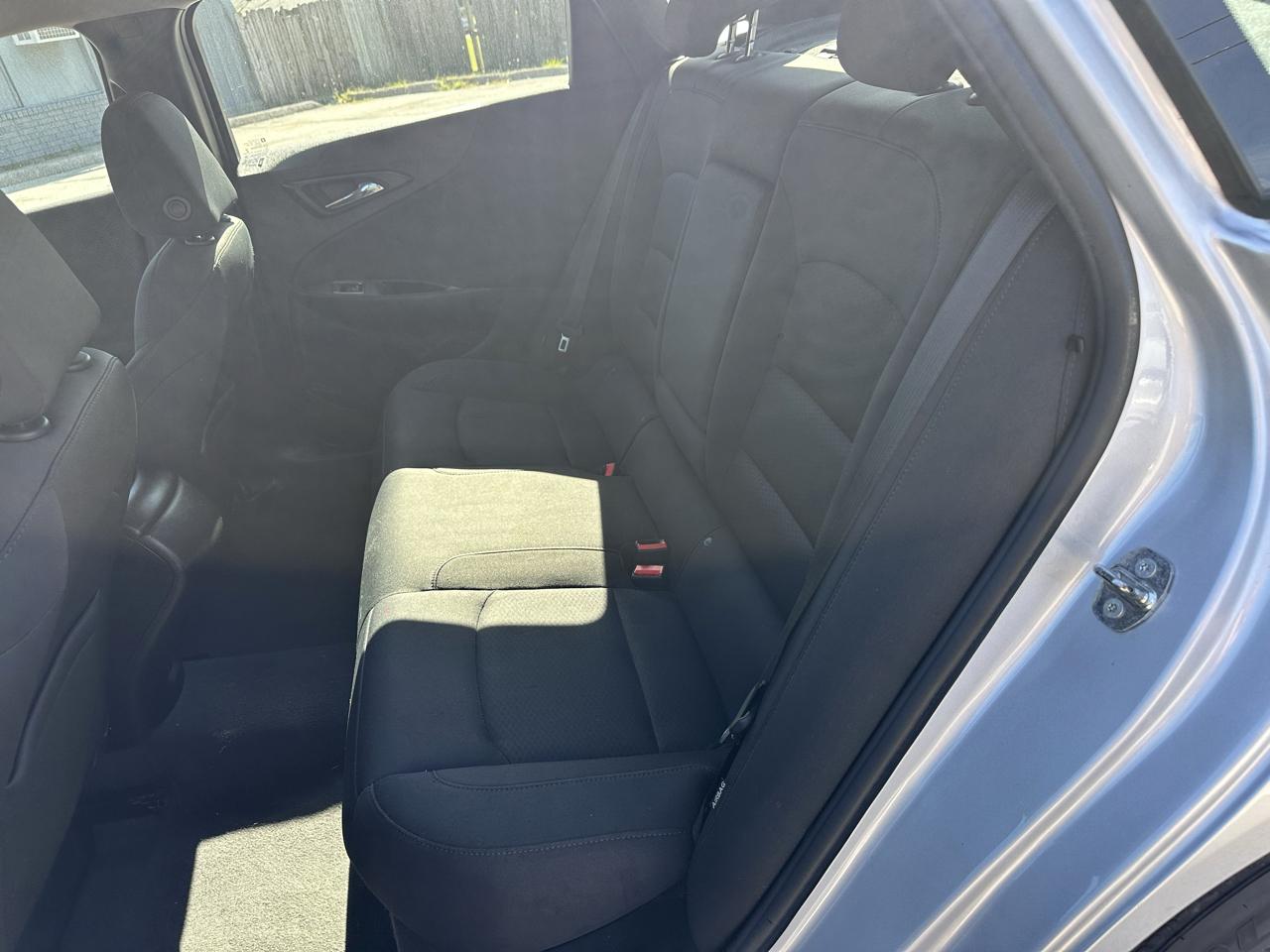 Chevrolet Malibu LS 2018