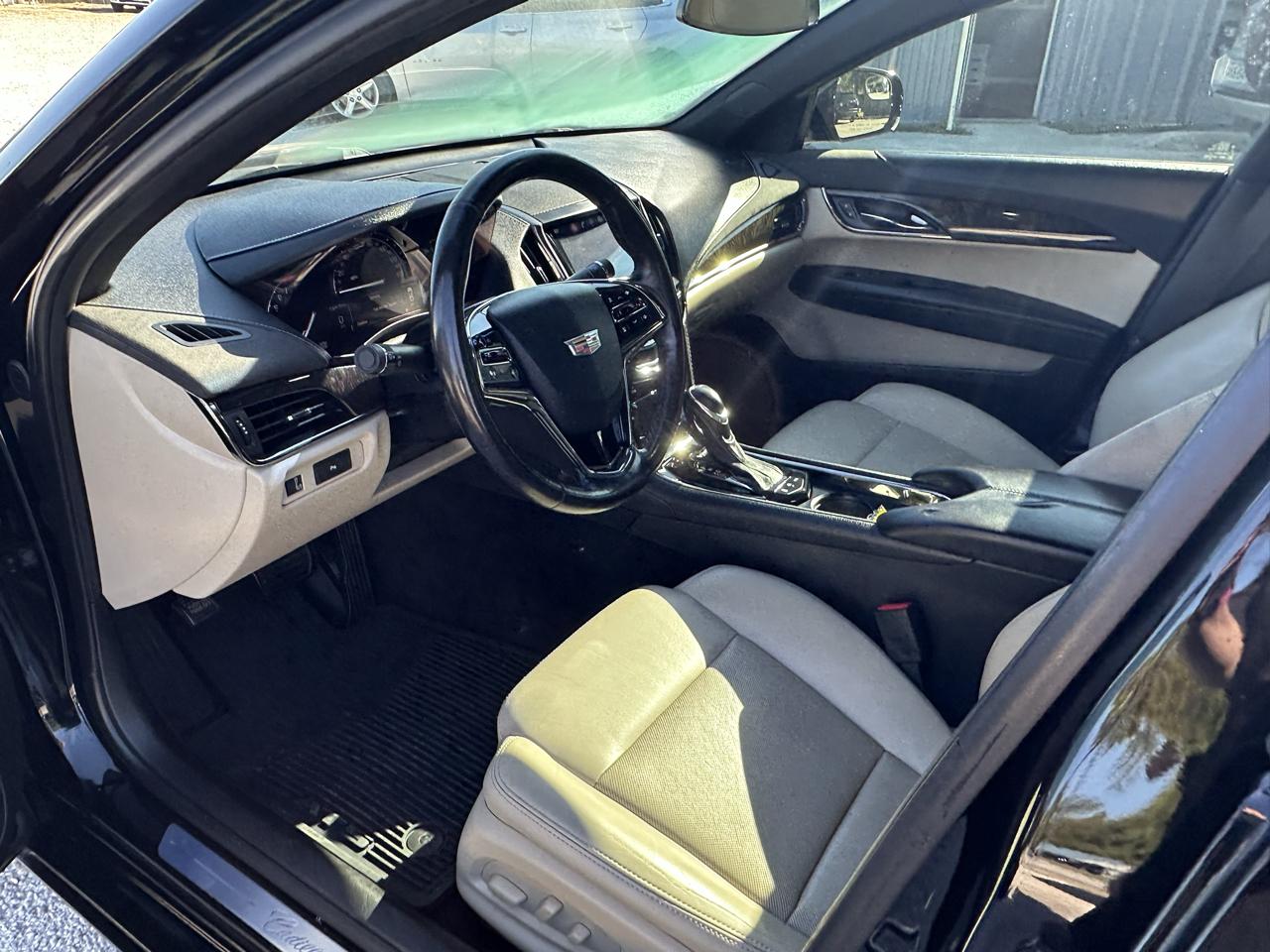 Cadillac ATS 2.0L Luxury RWD 2017