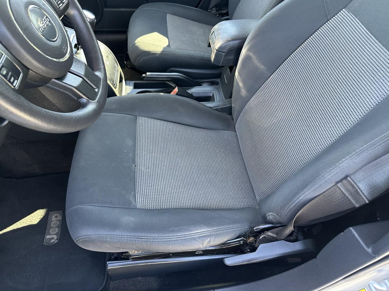 Jeep Patriot Sport 2WD 2014
