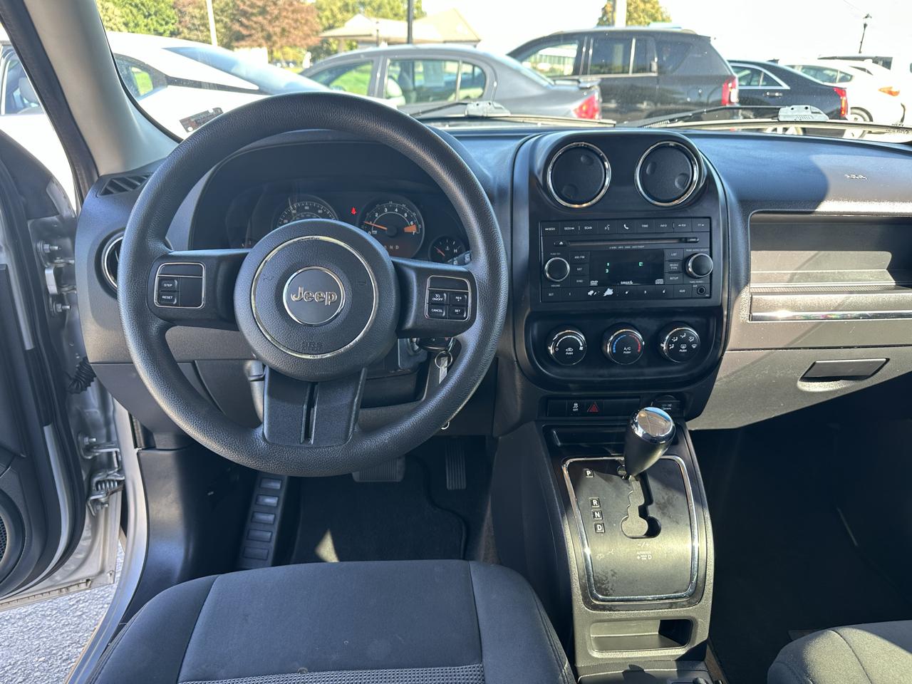 Jeep Patriot Sport 2WD 2014