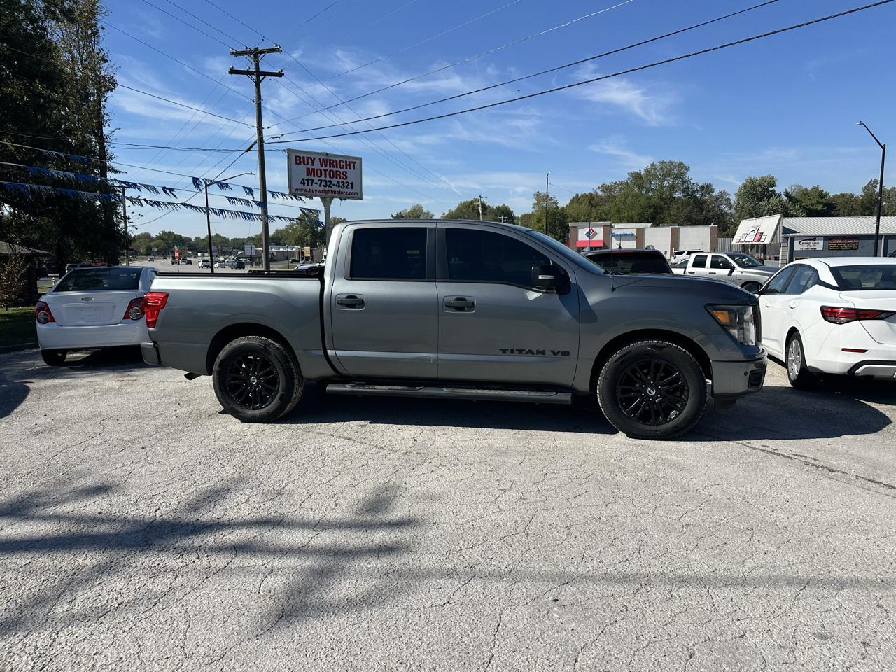 Nissan Titan Platinum Reserve Crew Cab 2WD 2018