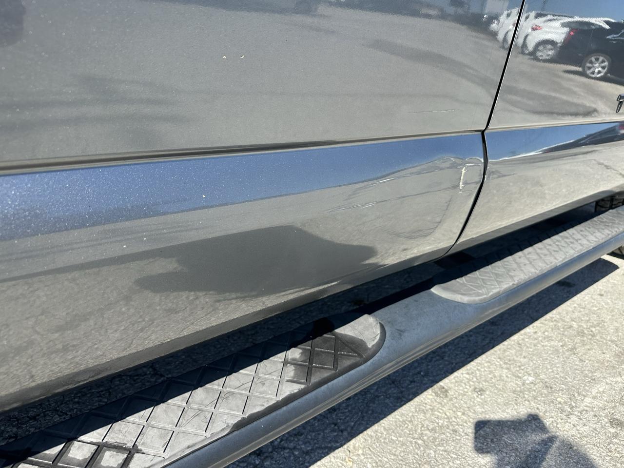 Nissan Titan Platinum Reserve Crew Cab 2WD 2018