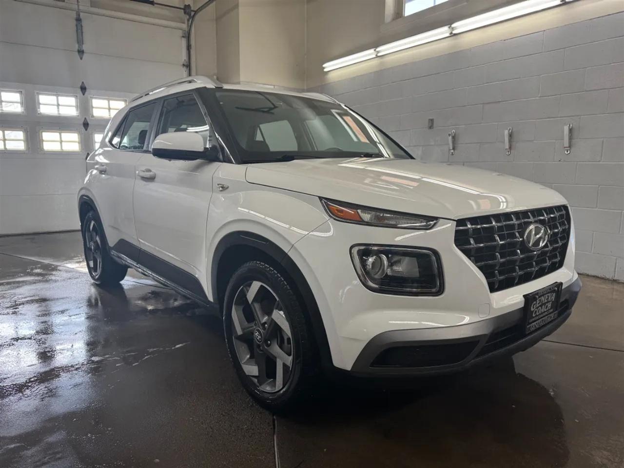 2021 Hyundai Venue SEL IVT