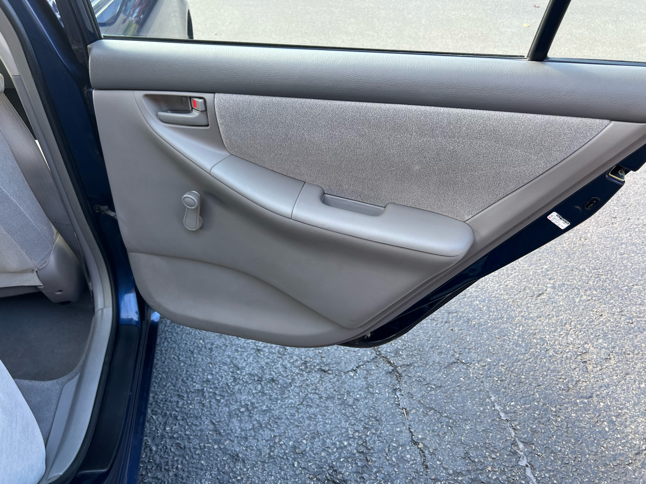 Toyota Corolla 4dr Sdn CE Auto (Natl) 2004