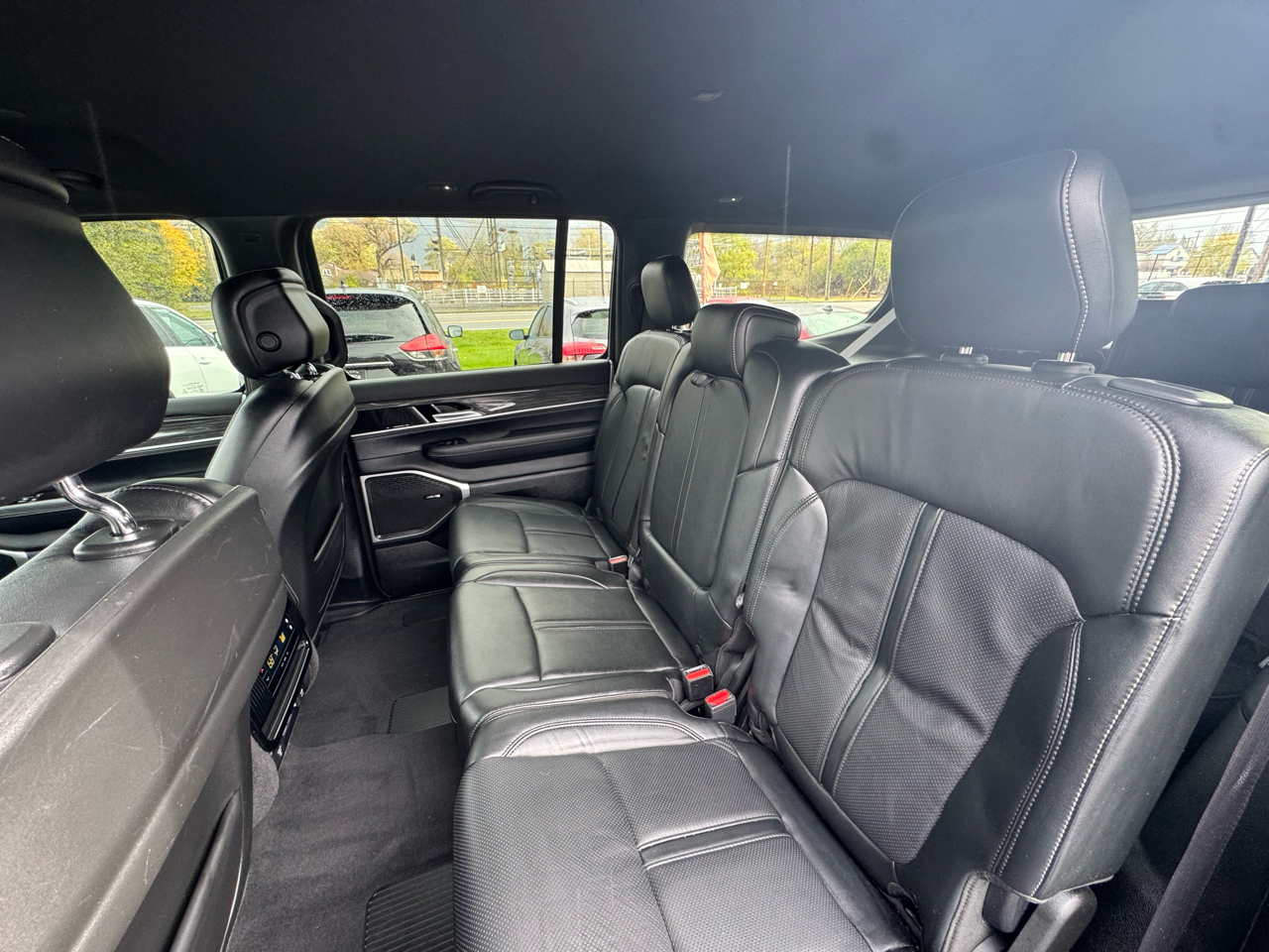 Jeep Wagoneer Series II 4x4 2022