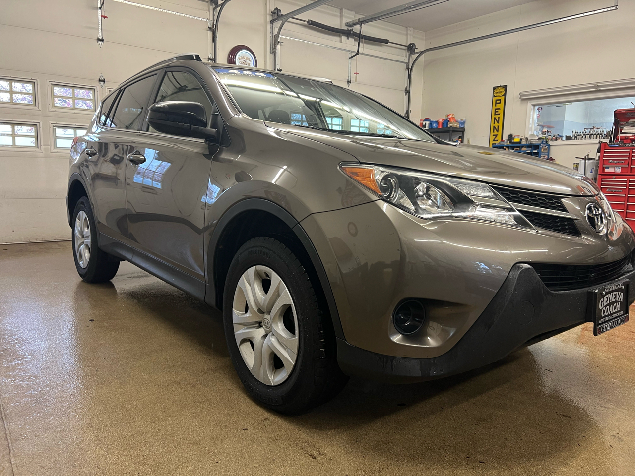 2015 Toyota RAV4 AWD 4dr LE (Natl)
