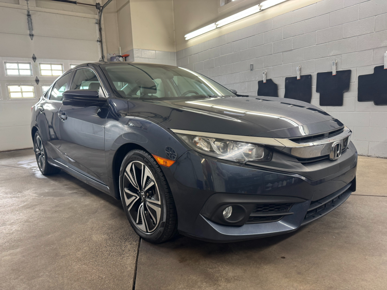 2017 Honda Civic Sedan EX-T CVT