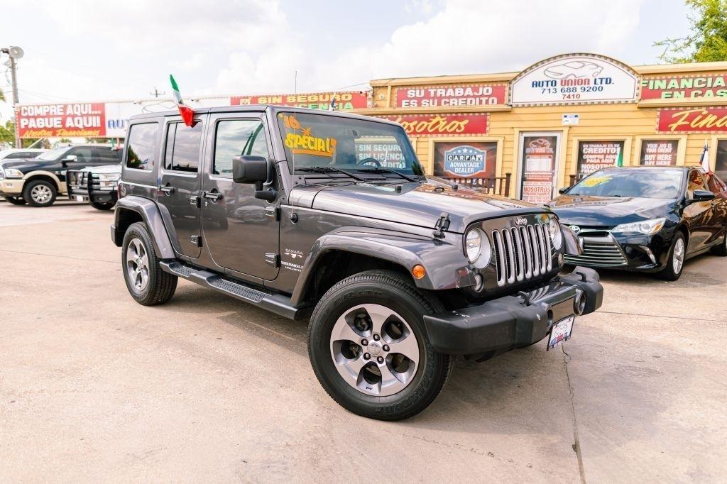 2016 Jeep Wrangler Unlimited Sahara 4WD