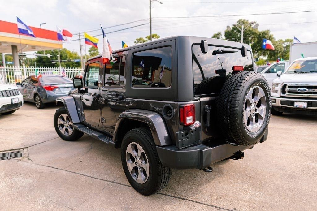 Jeep Wrangler Unlimited Sahara 4WD 2016