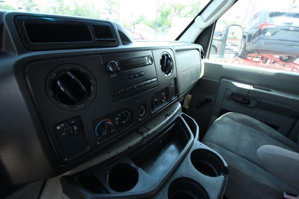 Ford Econoline E450 2016