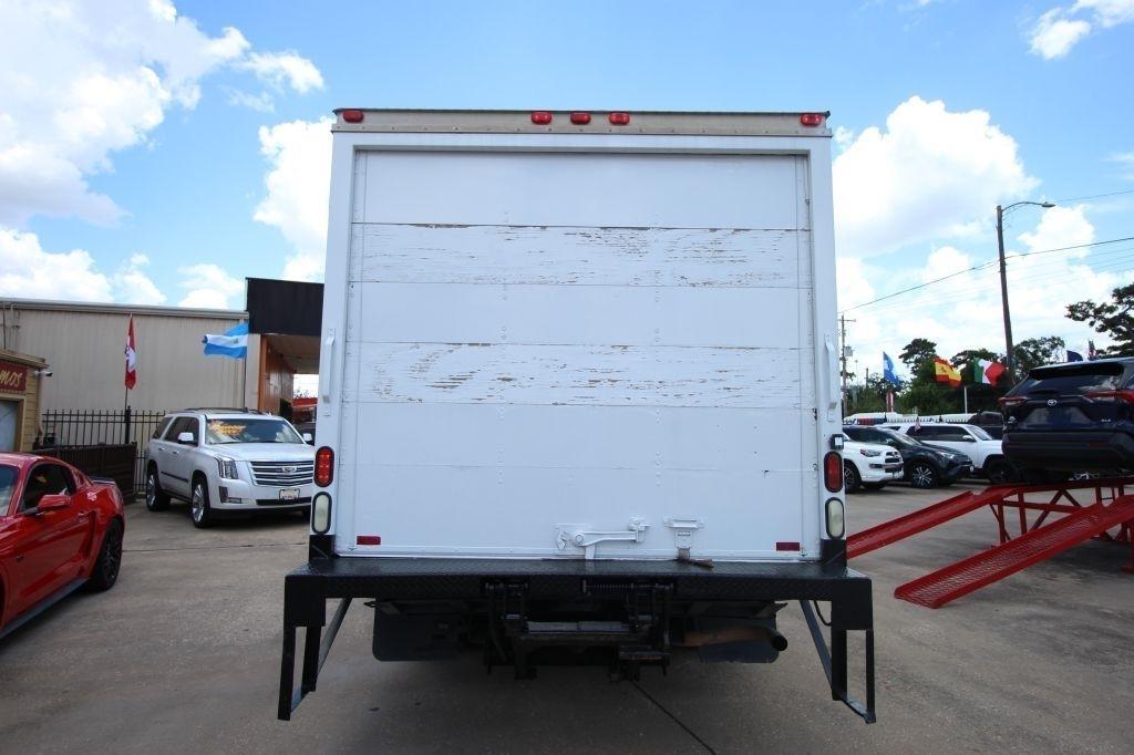 Chevrolet Express LS 3500 2009