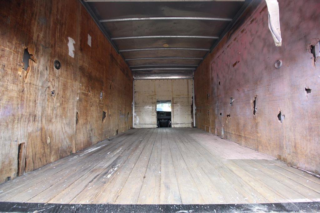 Chevrolet Express LS 3500 2009