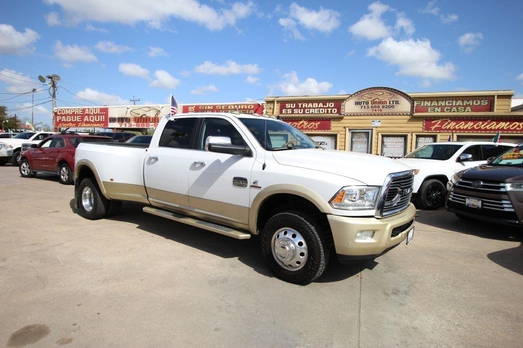 2017 RAM 3500 Longhorn Crew Cab LWB 4WD DRW