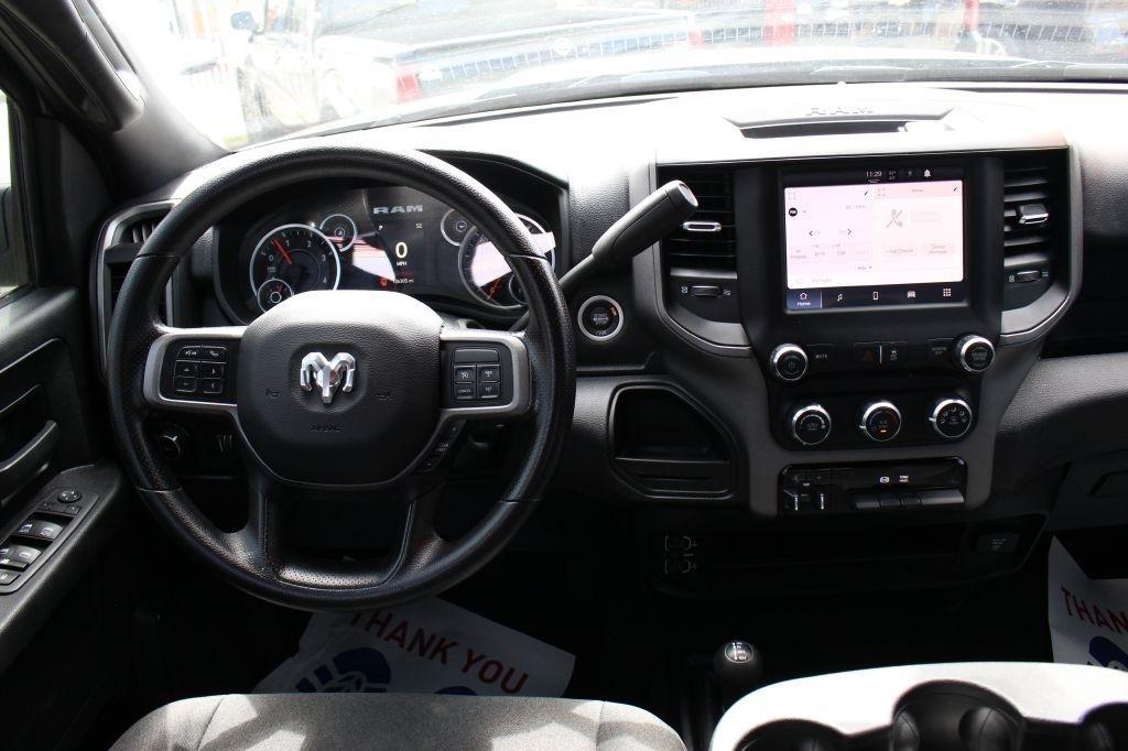 RAM 3500 Tradesman Crew Cab 4WD DRW 2022