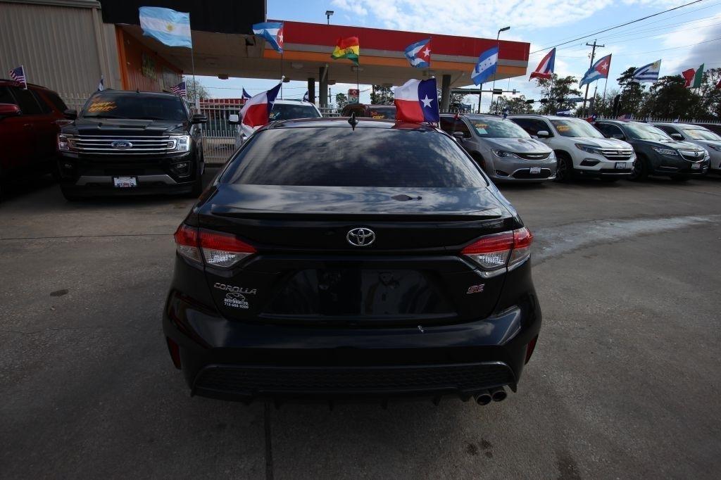 Toyota Corolla SE 2020