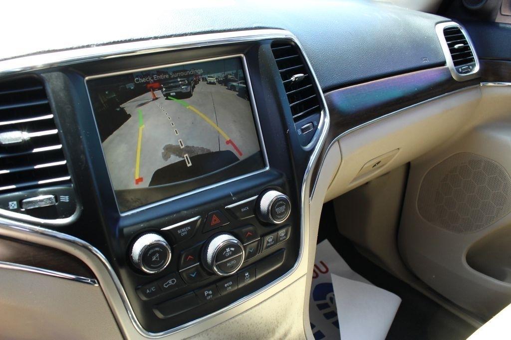 Jeep Grand Cherokee Limited 2WD 2015