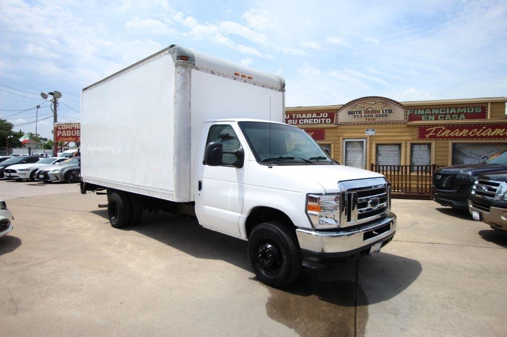 2016 Ford Econoline E450