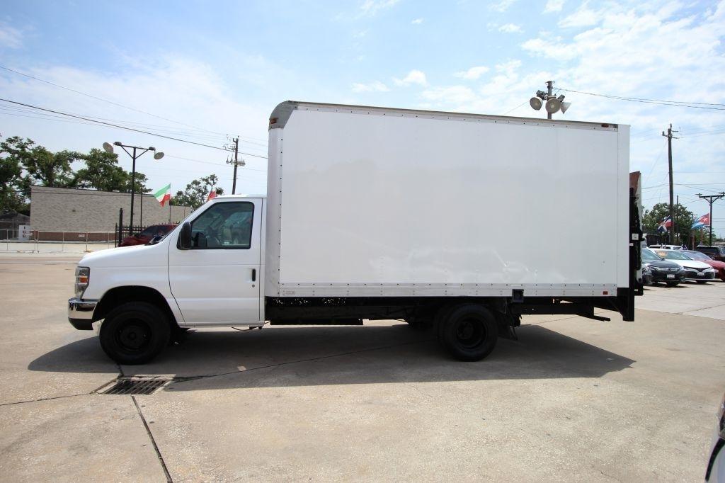 Ford Econoline E450 2016