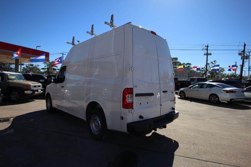 Nissan NV Cargo 2500 HD S V8 High Roof 2019