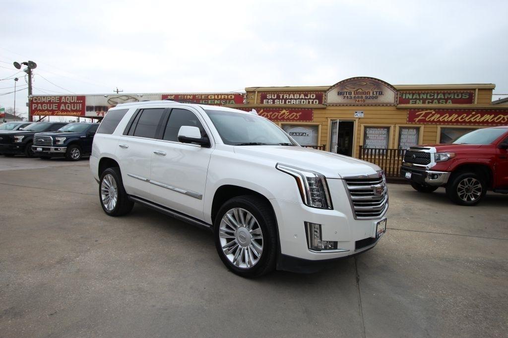 2018 Cadillac Escalade Platinum 4WD