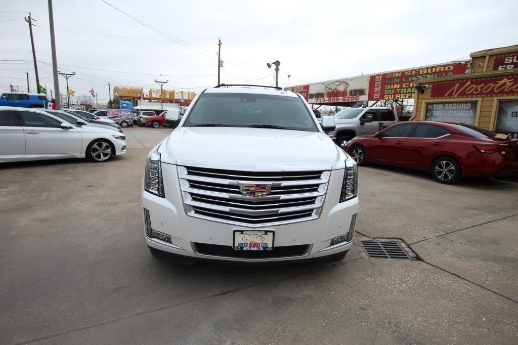 Cadillac Escalade Platinum 4WD 2018
