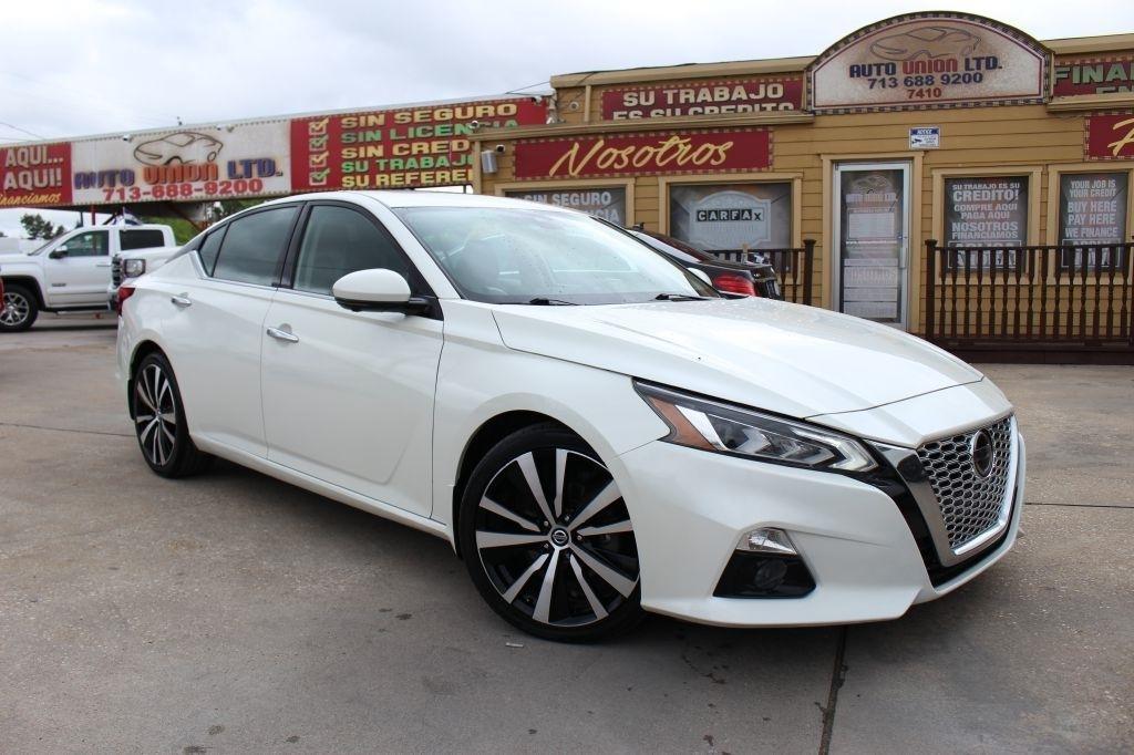 2020 Nissan Altima VC-T Platinum