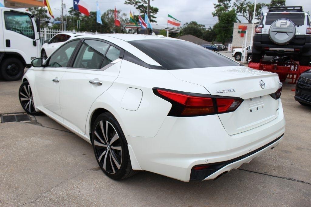Nissan Altima VC-T Platinum 2020
