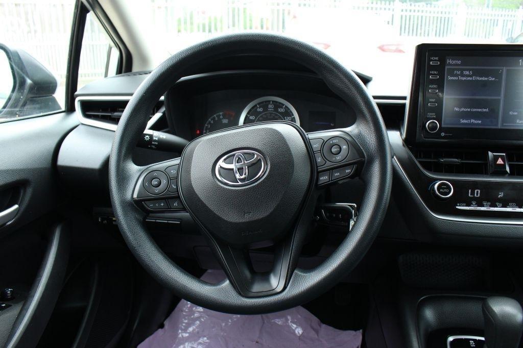 Toyota Corolla LE 2021