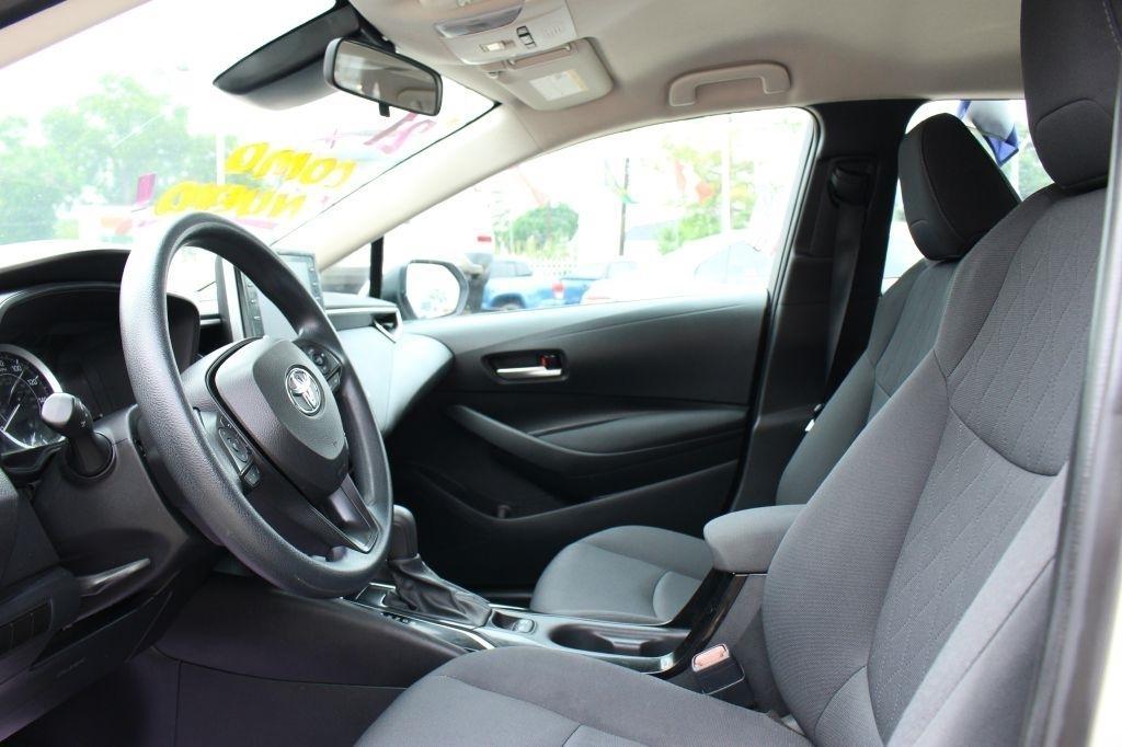 Toyota Corolla LE 2021
