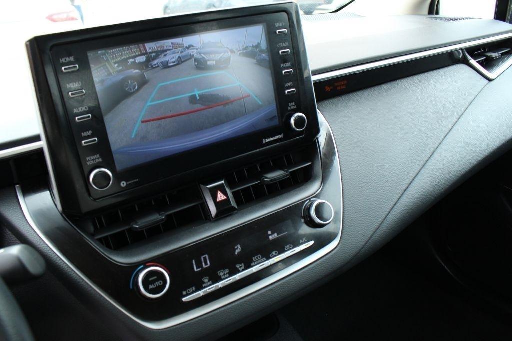 Toyota Corolla LE 2021