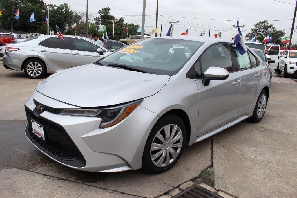 Toyota Corolla LE 2021