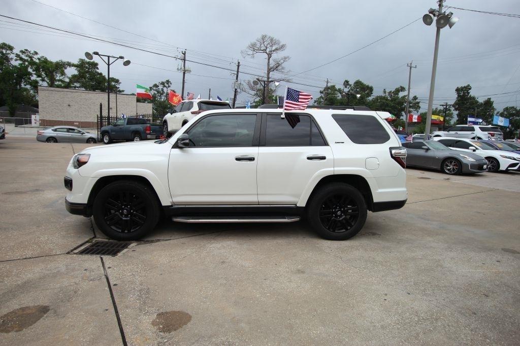 Toyota 4Runner SR5 4WD 2019
