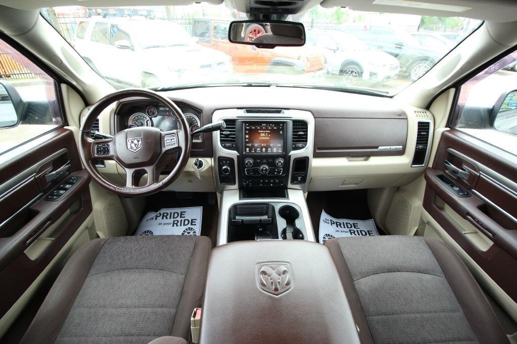 RAM 3500 SLT Crew Cab LWB 4WD DRW 2017